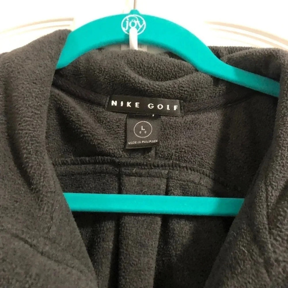 Nike Men’s Golf Vest -Gray - Picture 3 of 4